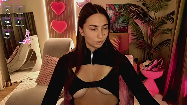 SelinOtis Adlı Modelin Canlı XXX Sohbeti