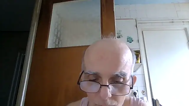 Chat XXX en directo de mariusica1@xh