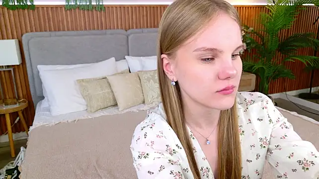 Lili_Lohan's Live XXX Chat