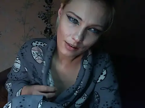 WildMissNiks élő XXX-chatje