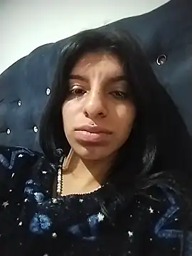 Ariell_Kieran লাইভ XXX চ্যাট