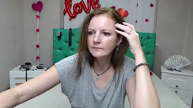 MeganPirs – Naživo XXX chat