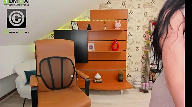 دردشة EmillyTaylor الجنسية المباشرة