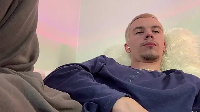 Jeremy1Scott Live XXX-chat