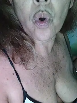Chat +18 de Kasandra_Ho ao vivo