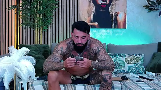 دردشة masterkingofmusclee الجنسية المباشرة