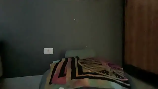 ZeusDelicious' Webcam Show