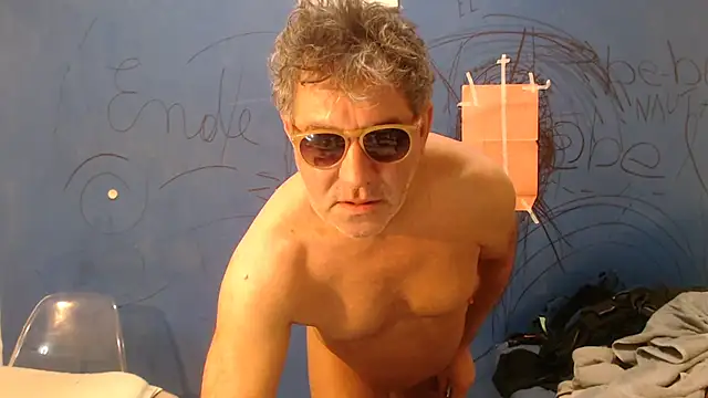 Chat +18 de Fabrissi ao vivo