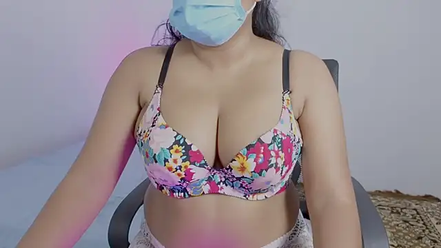 SL_queen1 élő XXX-chatje