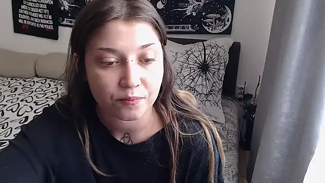 Chatroom XXX en direct de AlienforTwenty