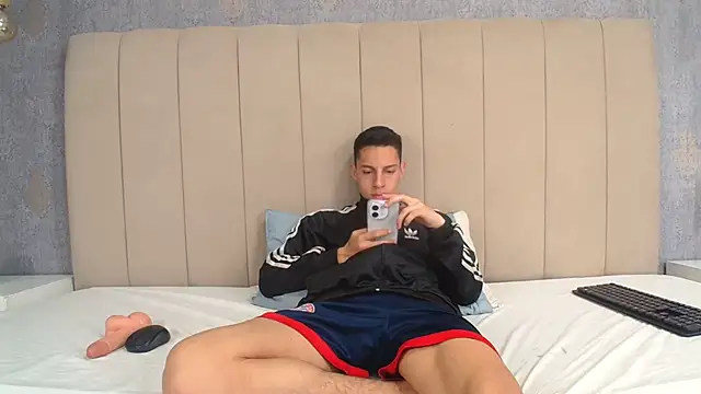 thiago19s Chat XXX in diretta