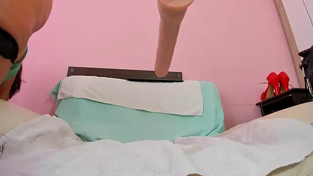 HotSweetAngel Adlı Modelin Web Kamerası Şovu