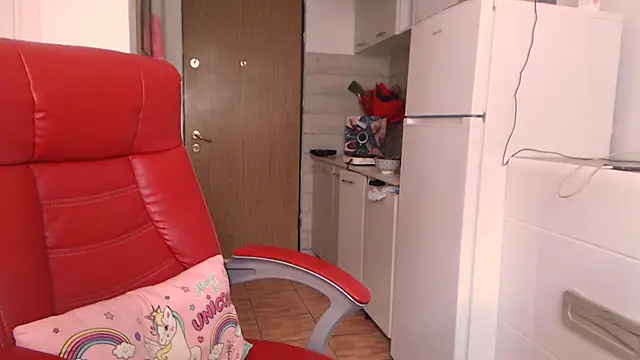 Chat +18 de simyhvn ao vivo