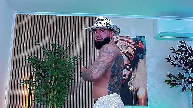 masterkingofmusclee Webcam show