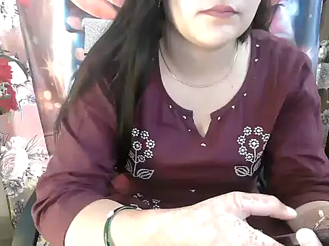 _chitranshi Chat XXX in diretta