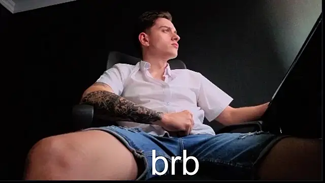 FelixStarkk: απευθείας συνομιλία ΧΧΧ