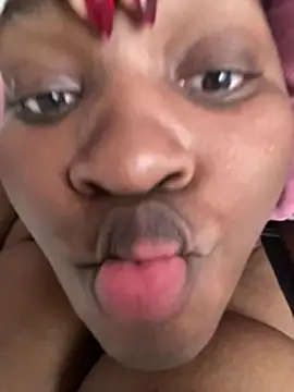 Blackpinkylips2025's Live XXX Chat