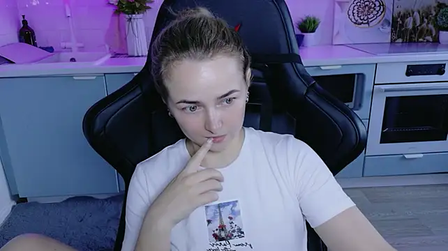 Mira_Mermayd Live XXX Chat