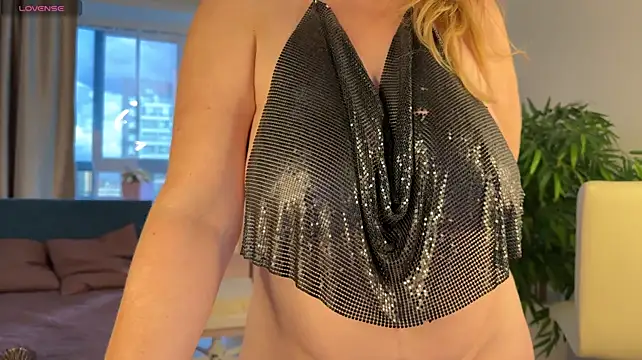 -Solar-Jane- live XXX chat