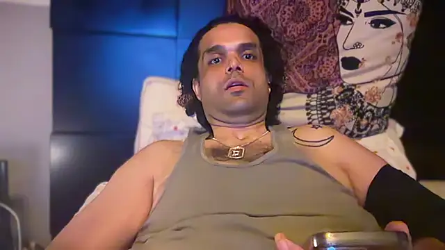 icebergslim281's Live XXX Chat