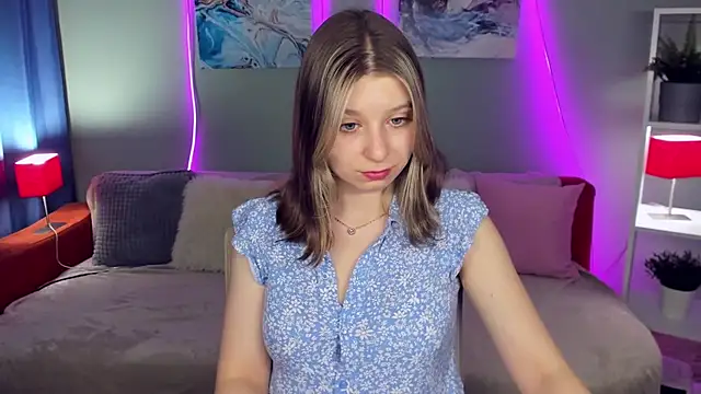 RinaMoore Live XXX-chat