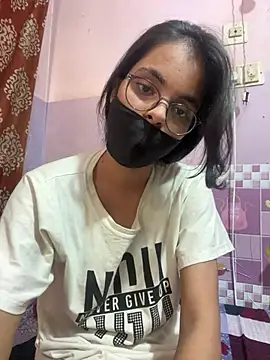 Sandhya_77 Live XXX-Chat