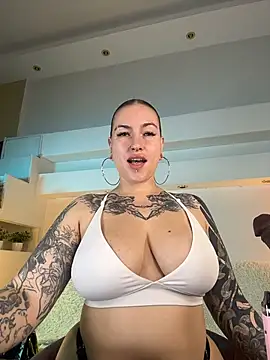 Tattitude_ 现场XXX聊天