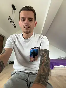 Huge_cock22cm Webcam show
