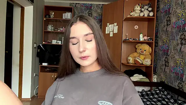 KittyNoSkirty's Live XXX Chat