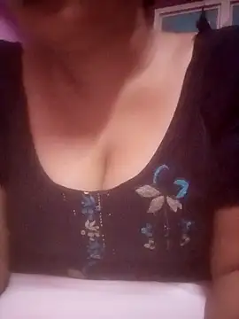Chat +18 de TINASONI ao vivo