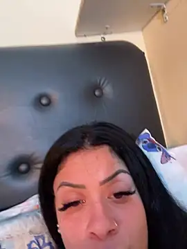 Show de belababyy na webcam