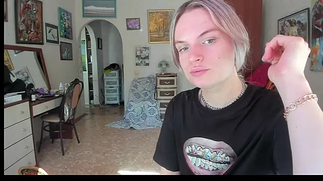 عرض كام milliKira006
