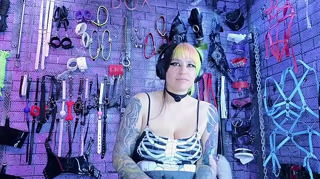 PANDORANEZZ – Naživo XXX chat