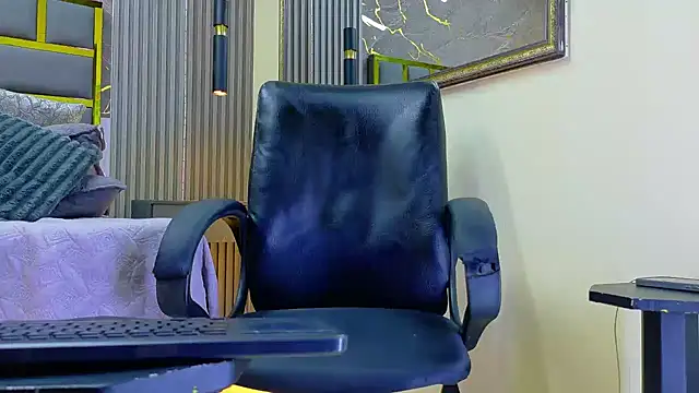 Chat +18 de ALANNFERRER ao vivo
