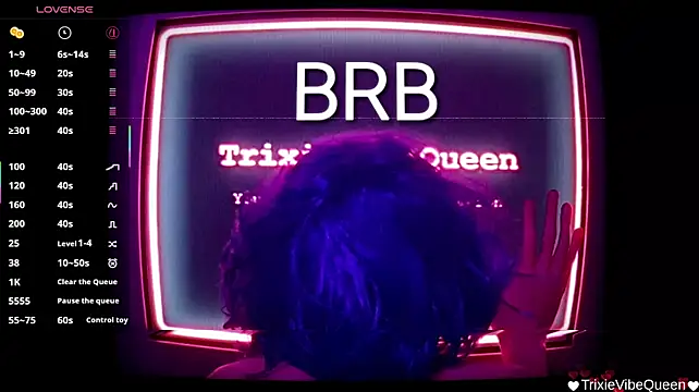 TrixieVibeQueen 라이브 XXX 채팅