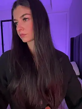 Chat +18 de ninagracee ao vivo