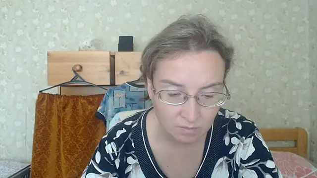 Chat +18 de Smart_Rose ao vivo