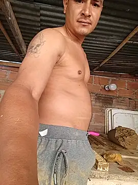 hoteder লাইভ XXX চ্যাট