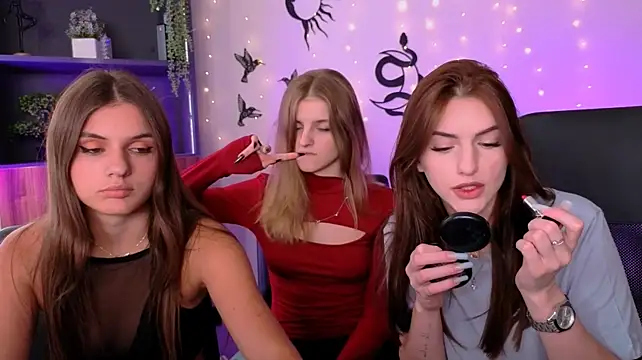 lisa_dark_ Obrolan Langsung XXX