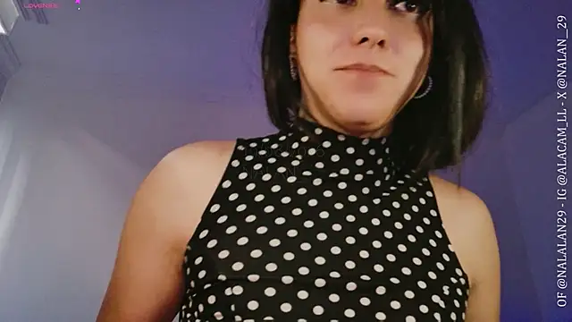 Nalan__ Adlı Modelin Canlı XXX Sohbeti
