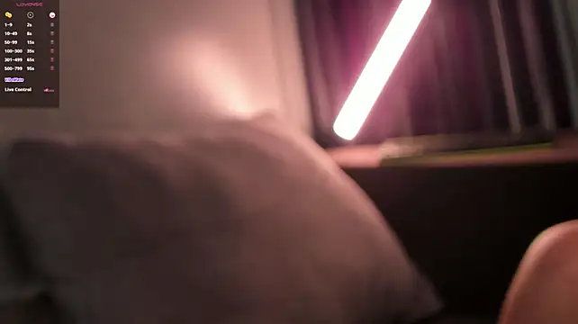 OliverSport webcam show