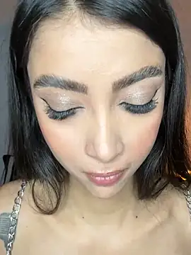 ValeriaVelvetのライブXXXチャット