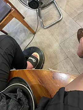 _AnneMia_ 现场XXX聊天