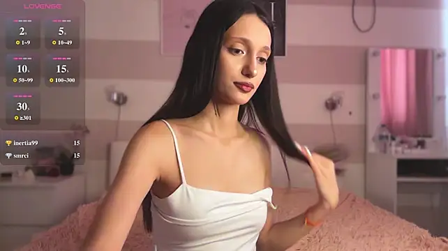 Kamilamilaa 라이브 XXX 채팅