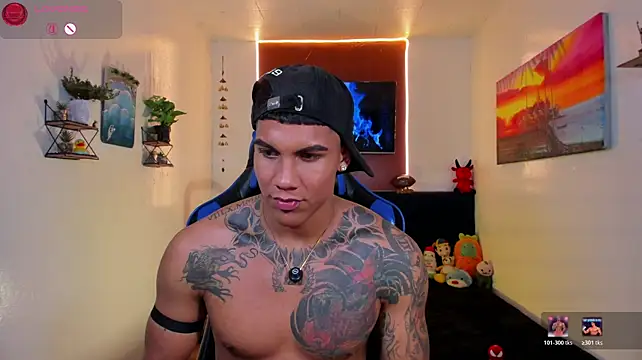 Pokazy przed kamerką – Damian_latinxxx
