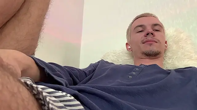 הופעת וובקאם של Jeremy1Scott
