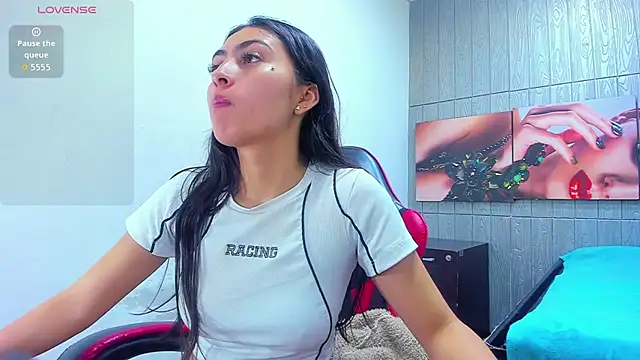 Chat +18 de angell_cooper8 ao vivo