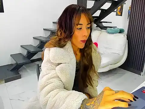 Chat +18 de Thebadwolf181 ao vivo