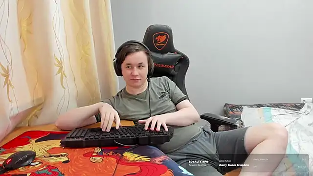 iliaskrislove 라이브 XXX 채팅