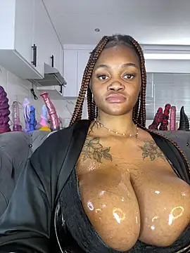 Yatted_Missy: онлайн-секс-чат